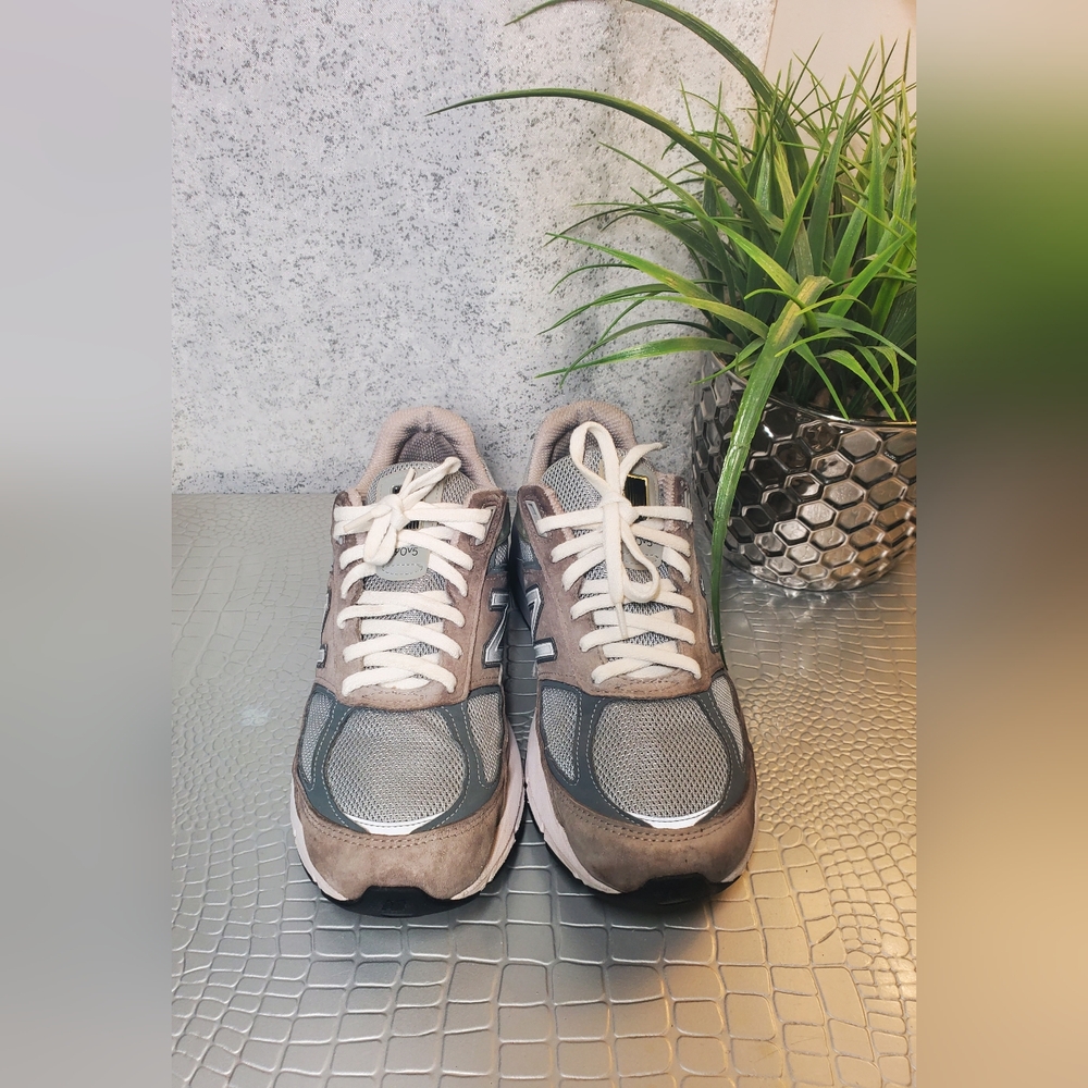 New Balance 990v5 Running Shoes Suede Gray USA Sneakers Size M 9.5-10 W 11 - Picture 4 of 12